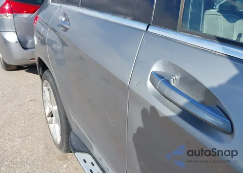 2011 Mercedes-Benz Glk 350 from USA, damaged, VIN WDCGG5GB8BF624315